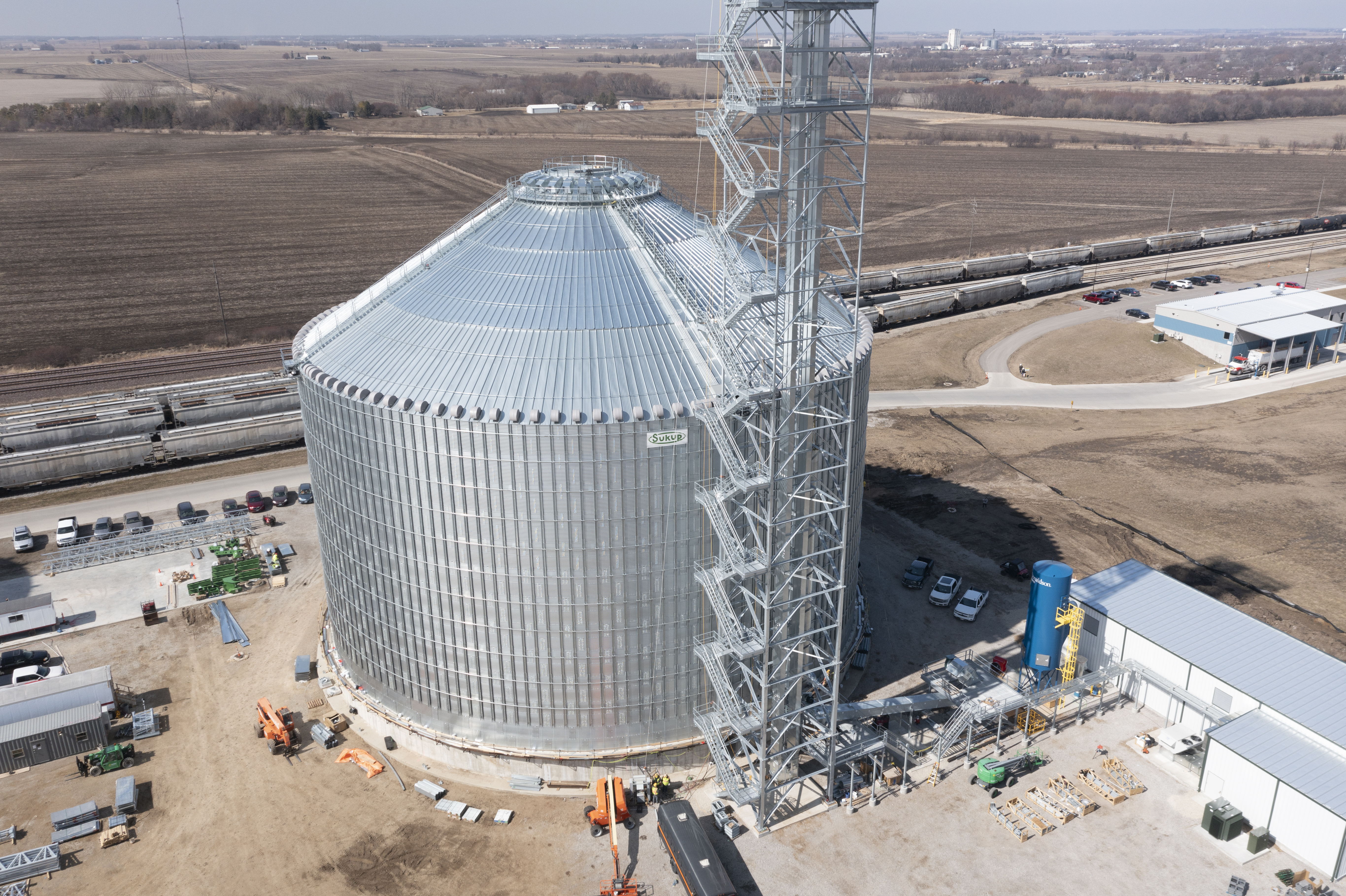 World's Largest Grain Bin